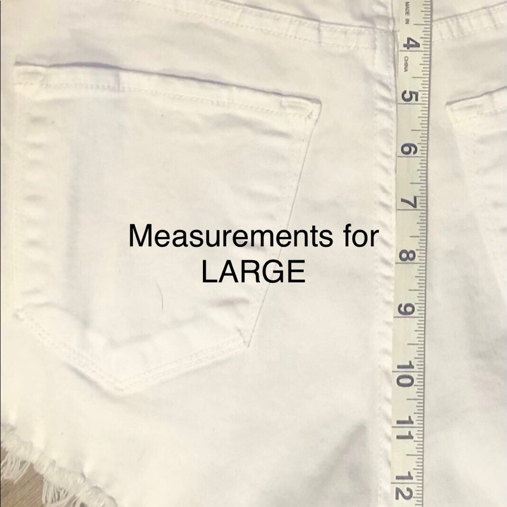 white high waisted shorts - Picture 9 of 11